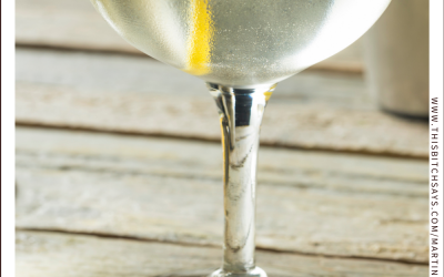 Classic Gin Martini Cocktail Recipe {gin | 203 cal}