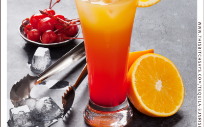 Tequila Sunrise Cocktail Recipe {tequila | 235 cal}